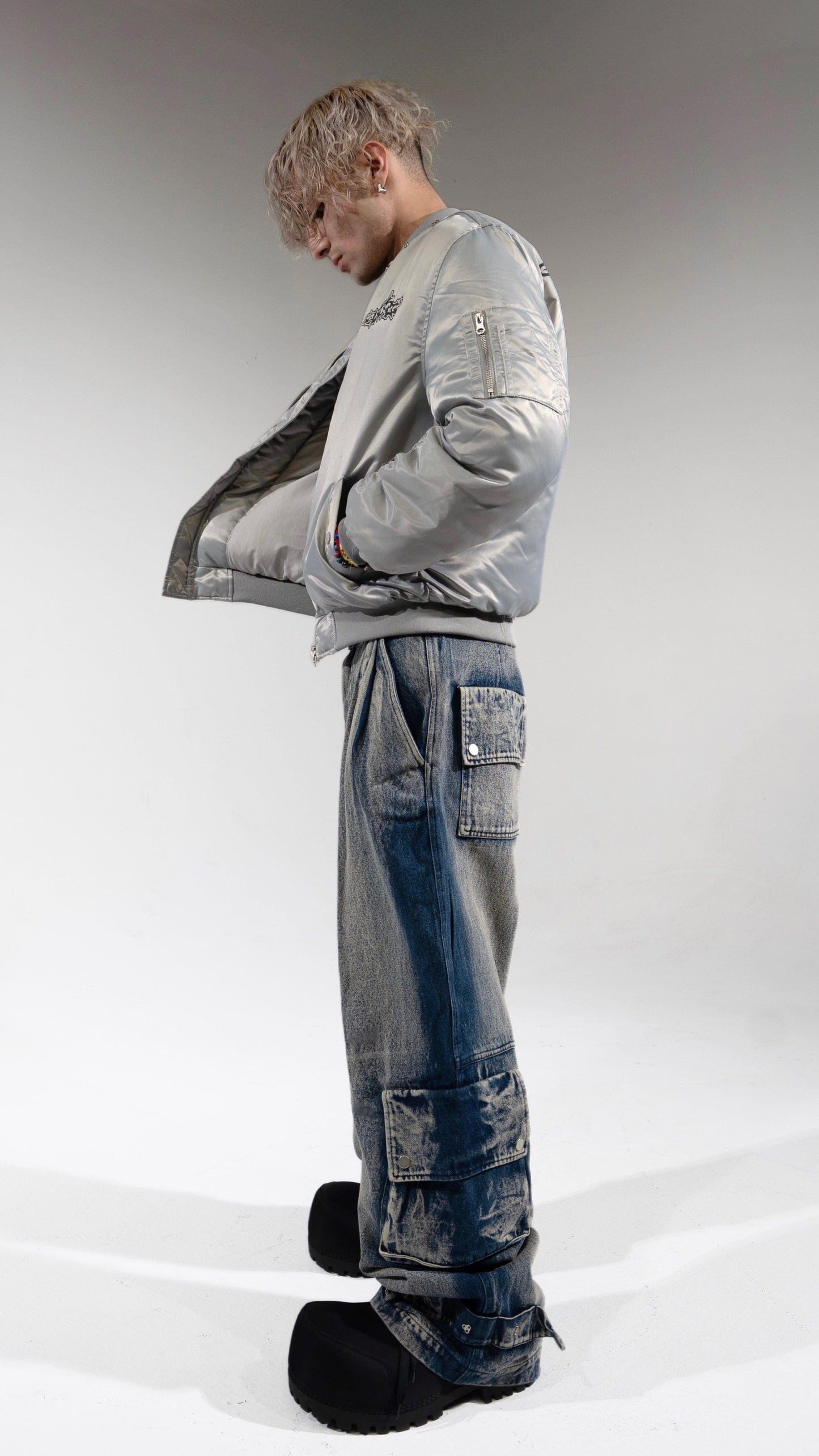 2044® Bomberjacke in Silber